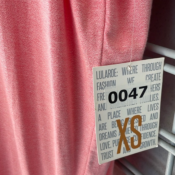 LulaRoe Microstriped Irma Tunic Top-0047 - Picture 4 of 10